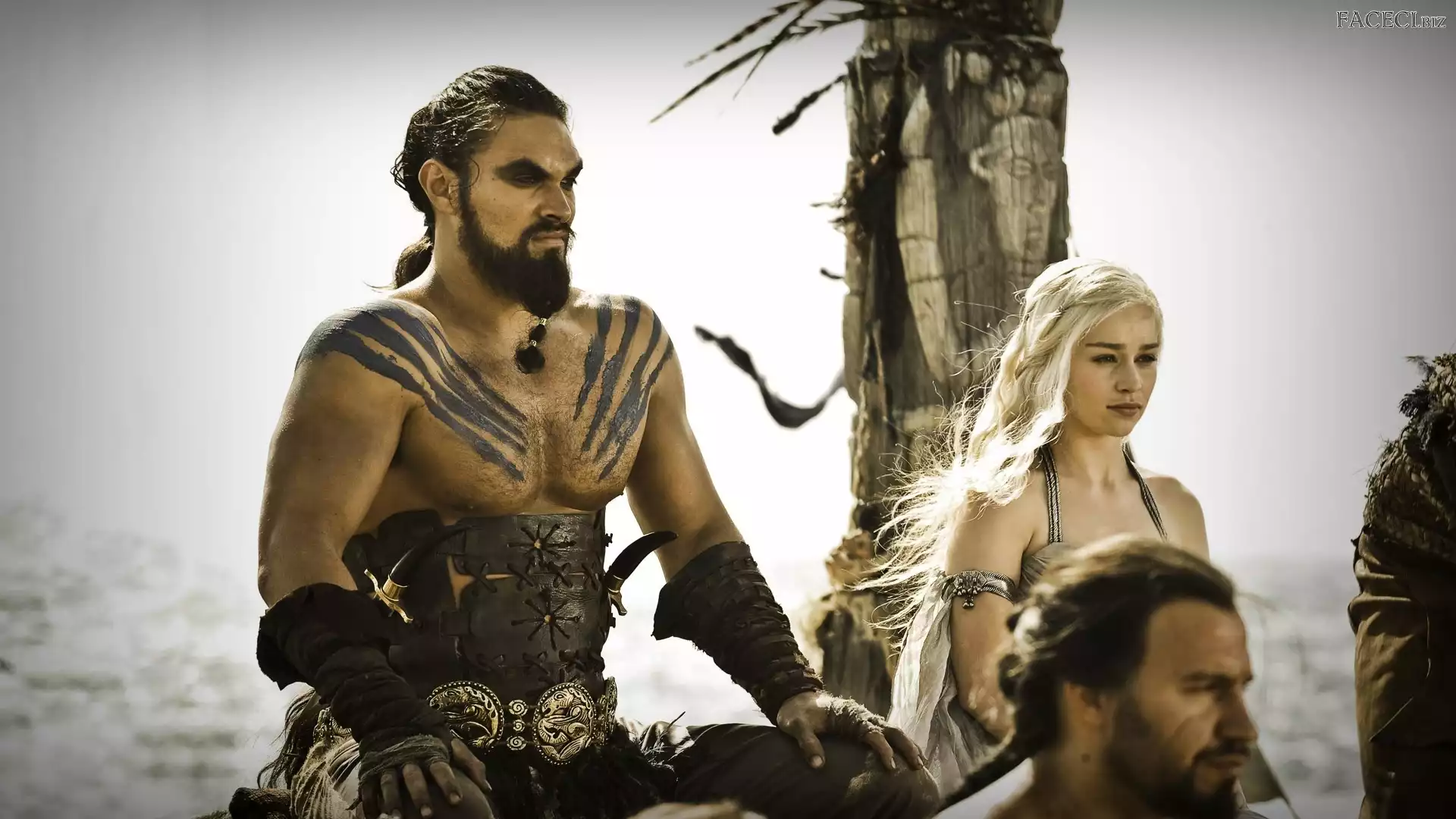 Game of Thrones, Khal Drogo - Jason Momoa, Gra o tron, Daenerys - Emilia Clarke